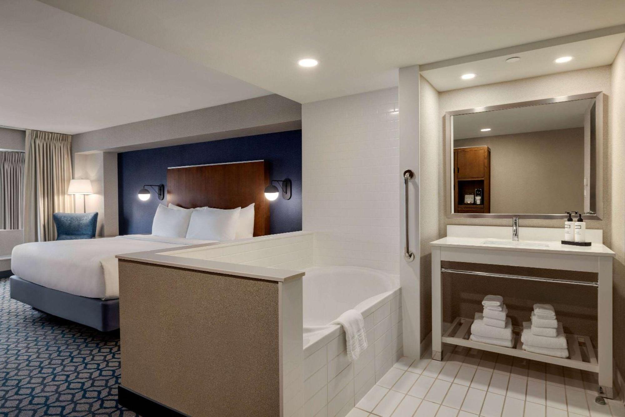 Wyndham Grand Fallsview Hotel Niagara Falls Exterior foto